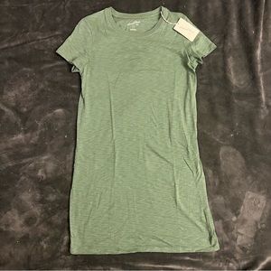 NWT universal thread t-shirt dress